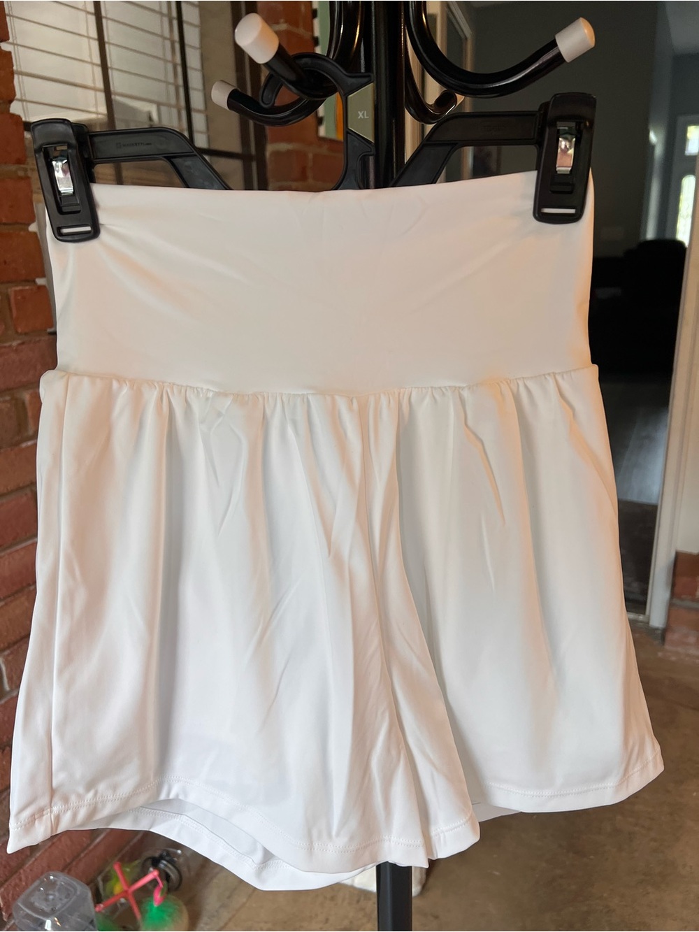 HALARA White Circle Skirt with Sport Logo